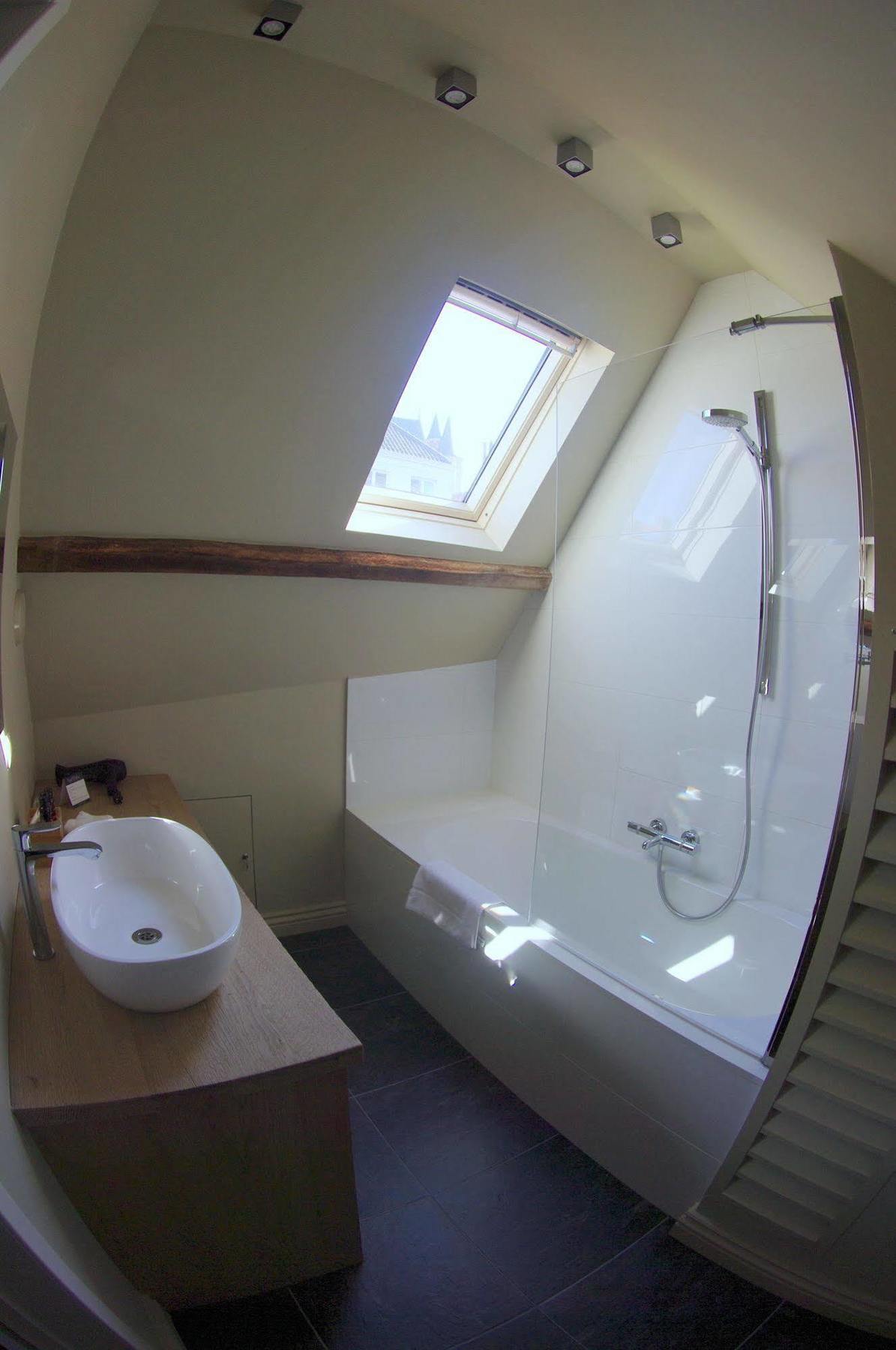 Canal Deluxe 5* Bruges